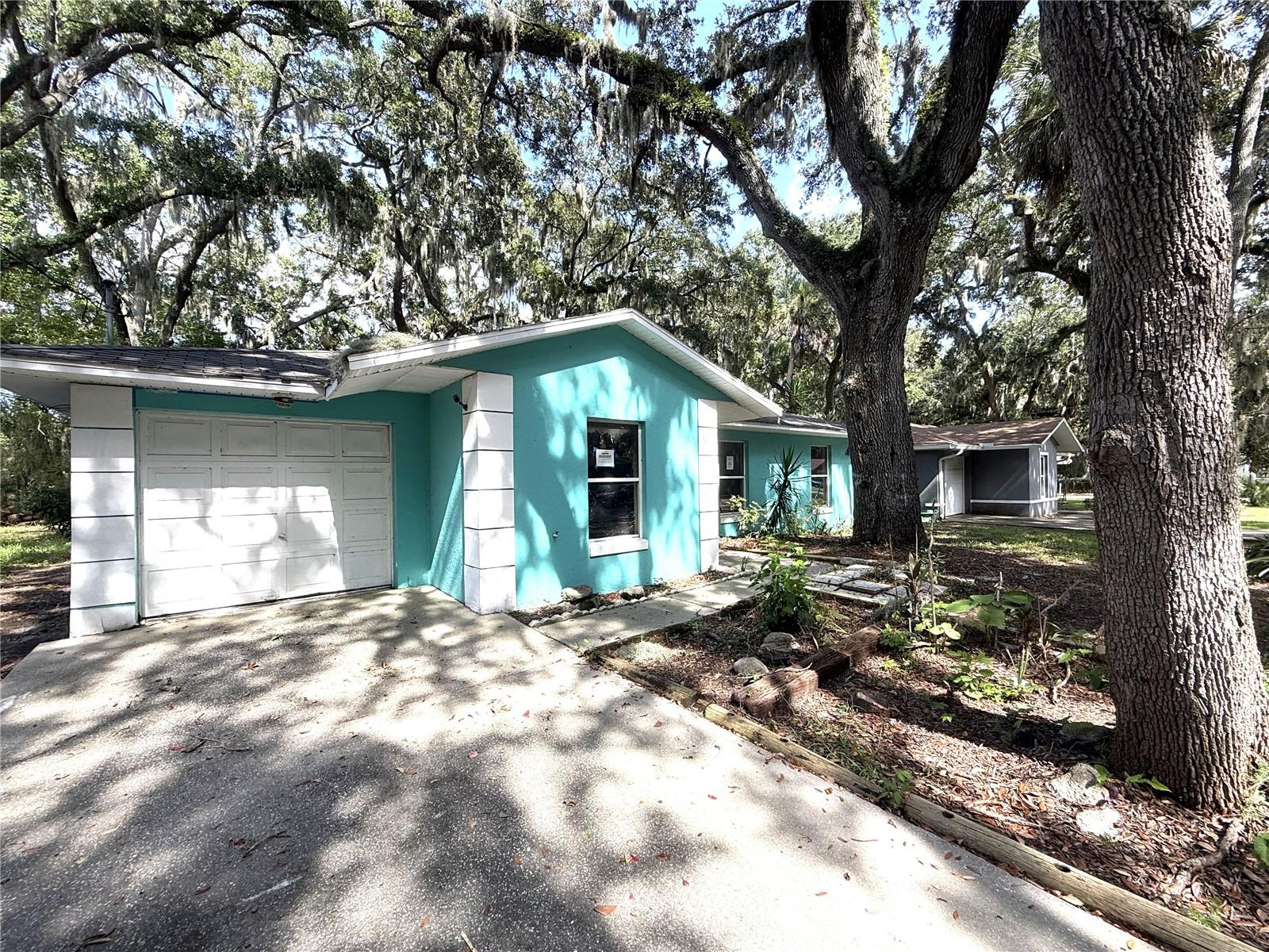 Photo of 405 WILSON AVENUE DAYTONA BEACH FL 32114