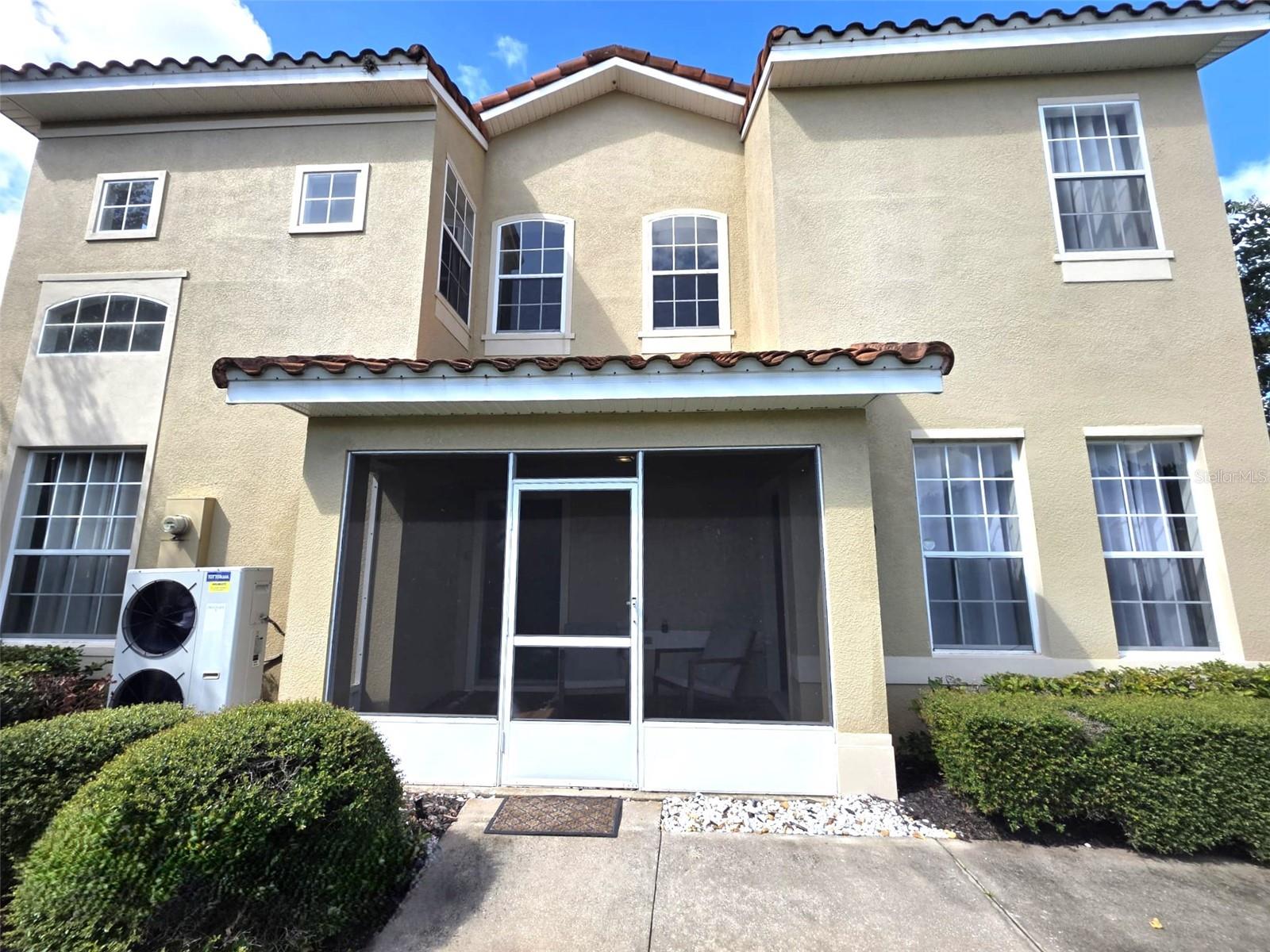 Photo of 734 MONROE CIRCLE DAVENPORT FL 33896