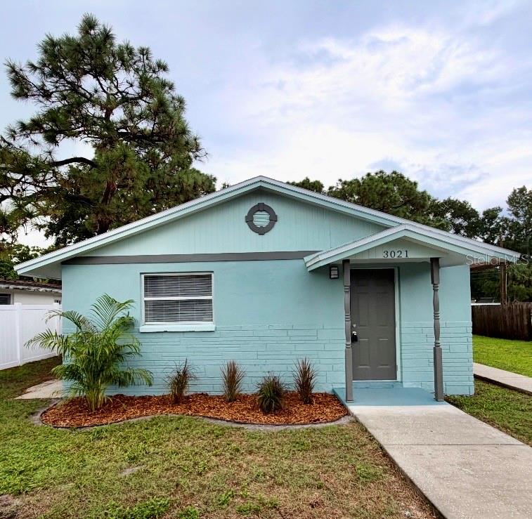 Photo of 3021 OAKLAWN AVENUE #A LARGO FL 33771