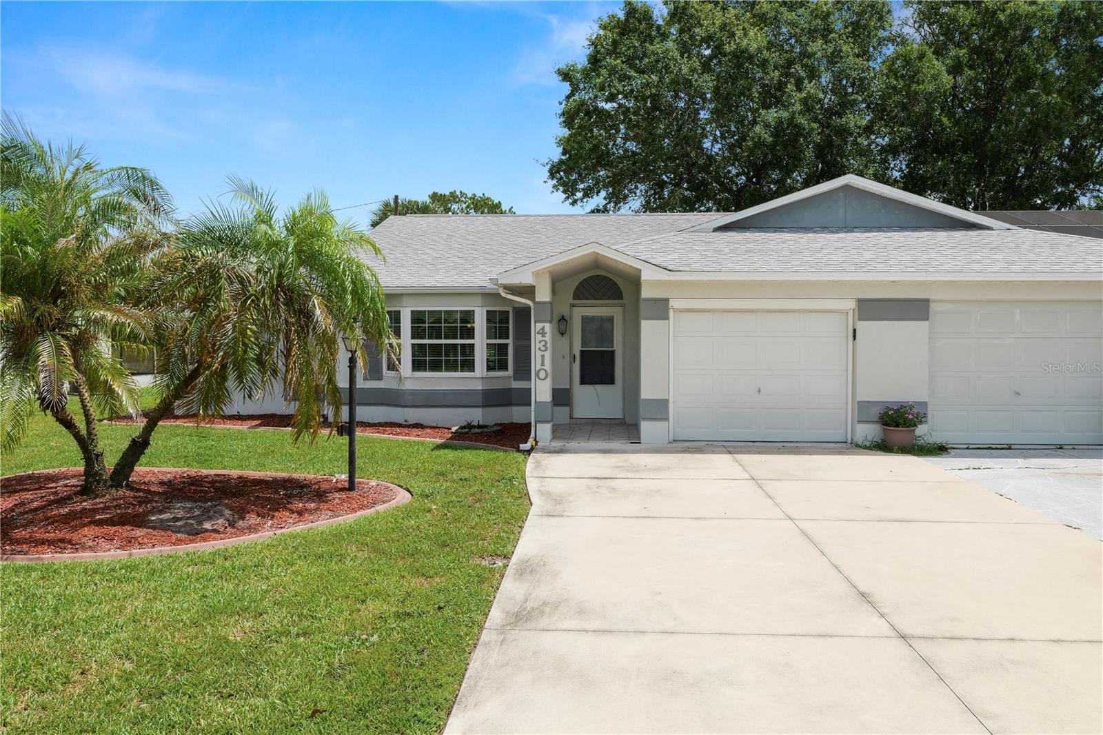 Photo of 4310 VANTAGE CIRCLE SEBRING FL 33872