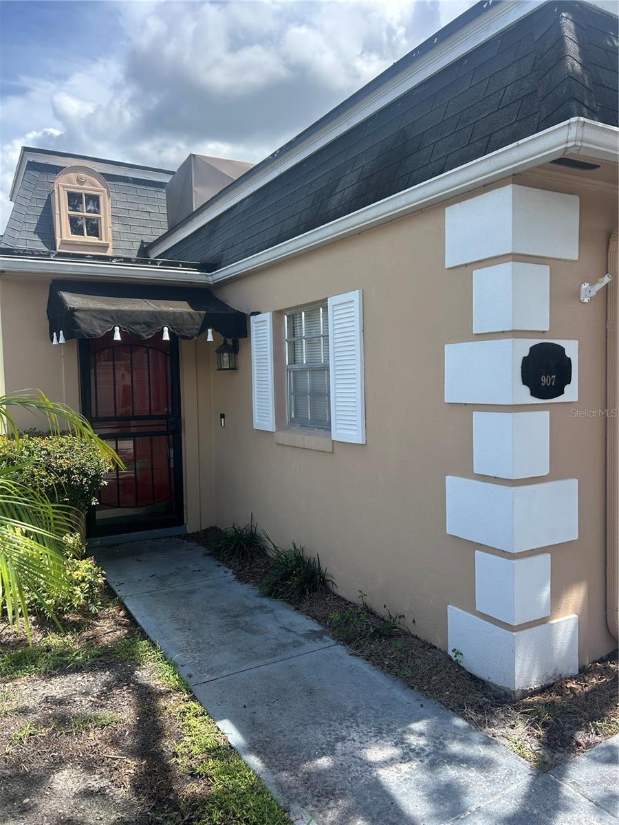 Photo of 907 HILLARY COURT ##5 ORLANDO FL 32804