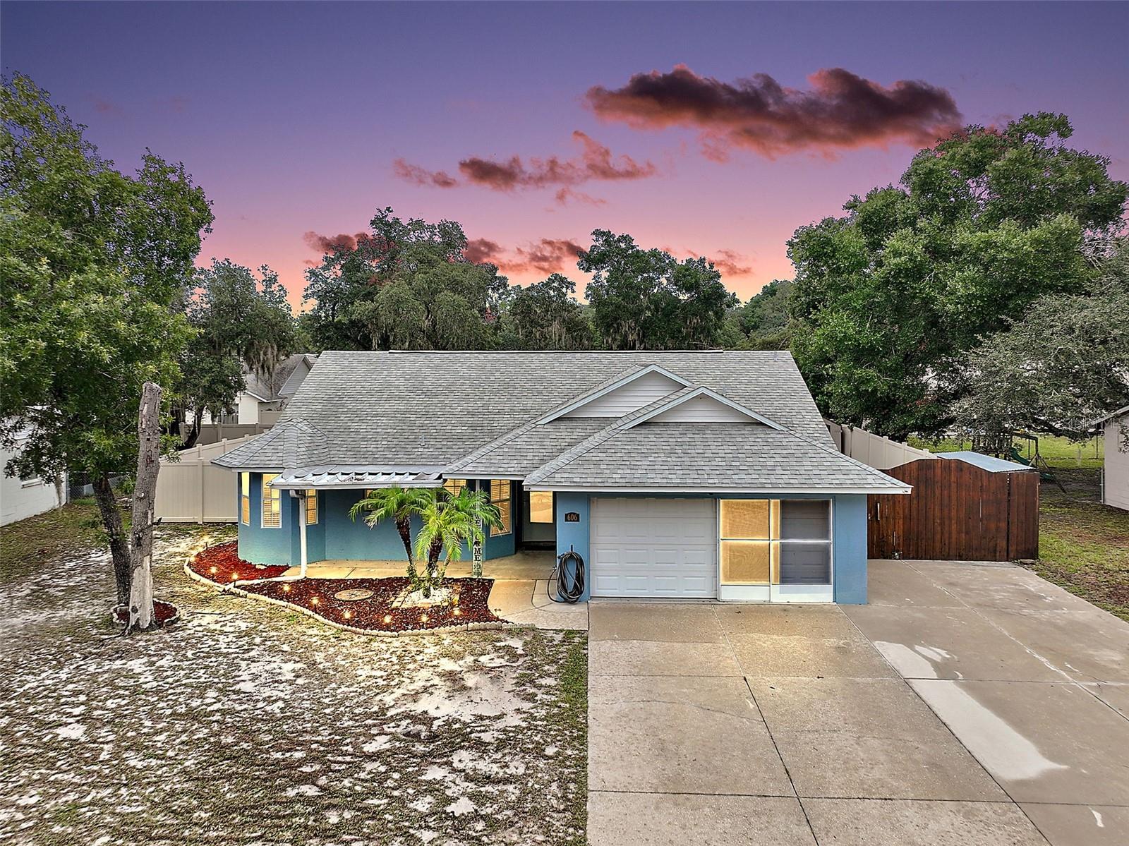 Photo of 606 CRICKET HOLLOW LANE EUSTIS FL 32726