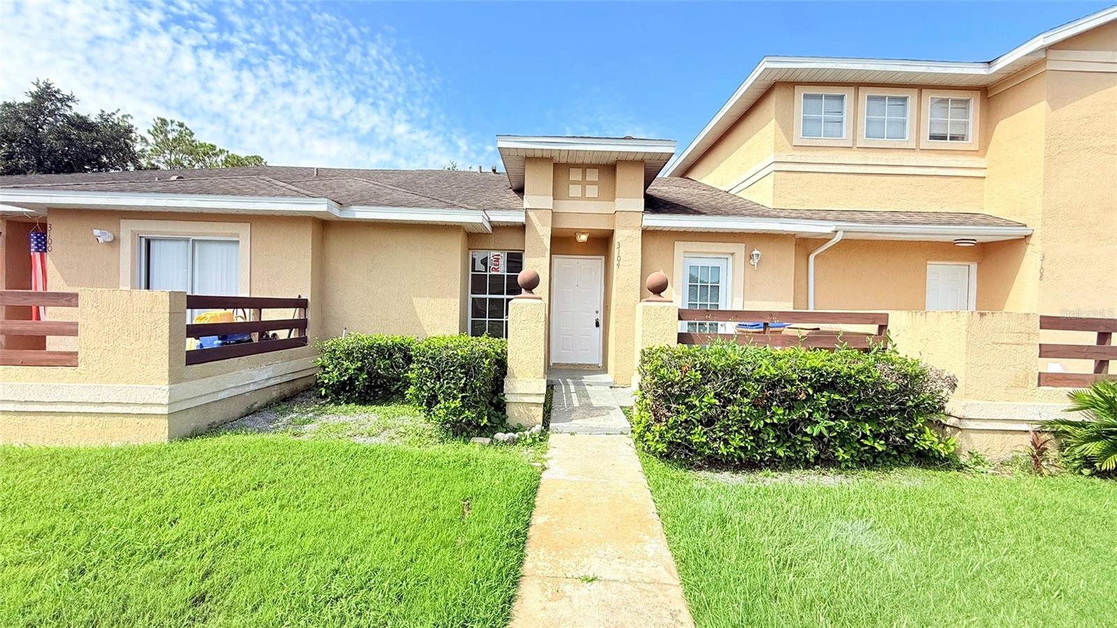 Photo of 3104 LANDSEND COURT KISSIMMEE FL 34743