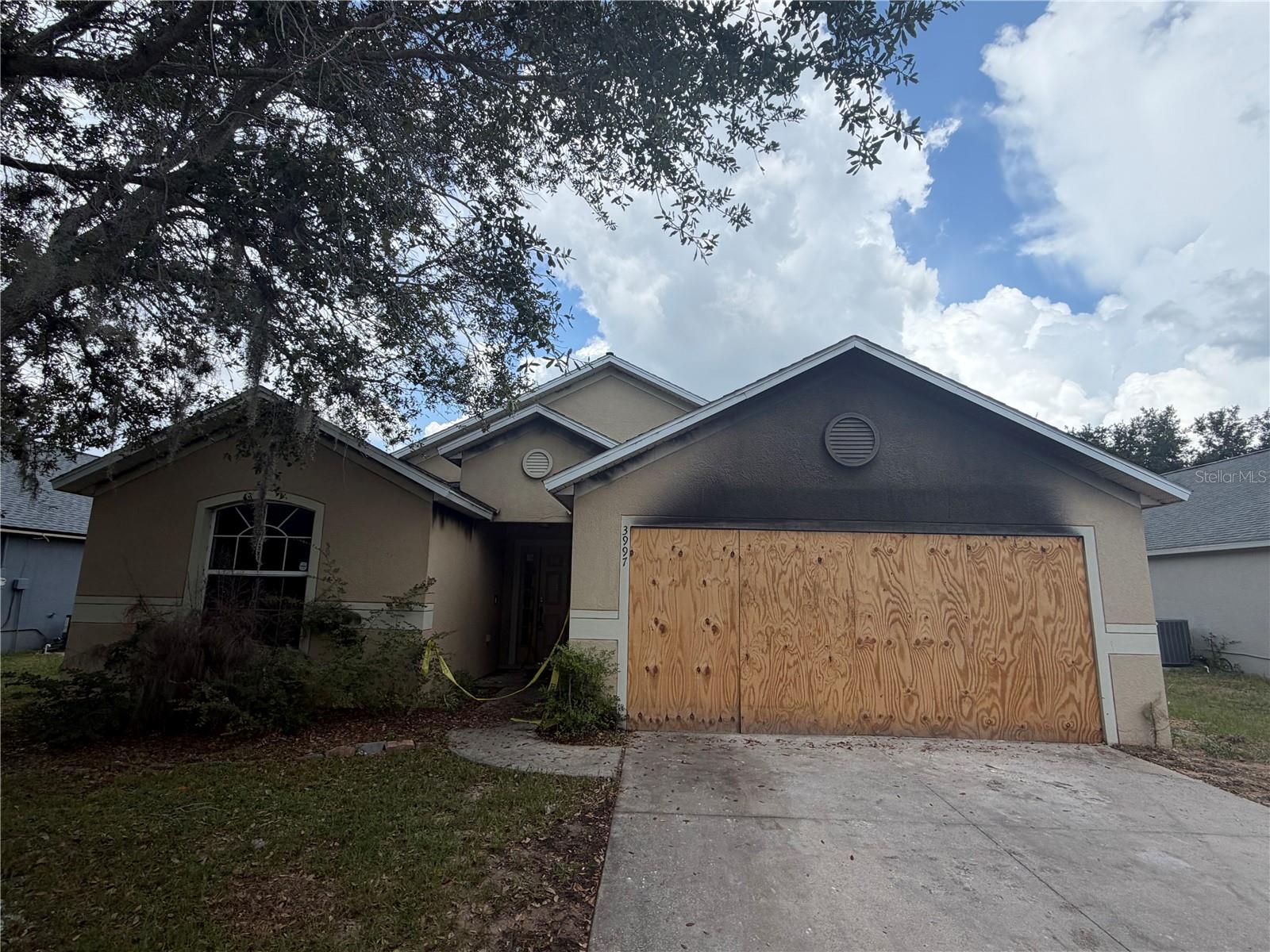 Photo of 3997 HILLINGDON ROAD TAVARES FL 32778