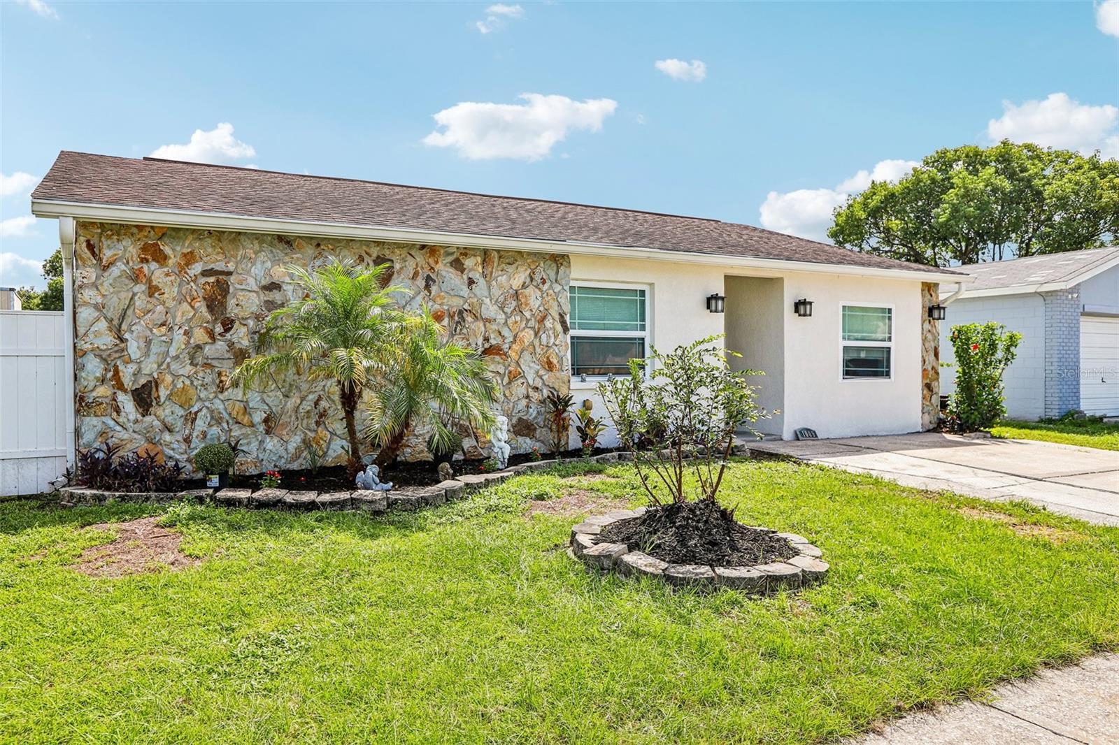 Photo of 1009 COOLWOOD PLACE BRANDON FL 33511