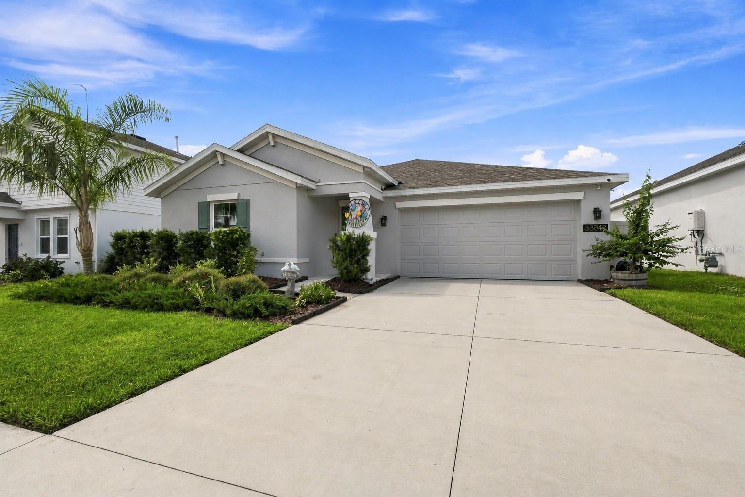 Photo of 33647 SKY BLOSSOM CIRCLE LEESBURG FL 34788