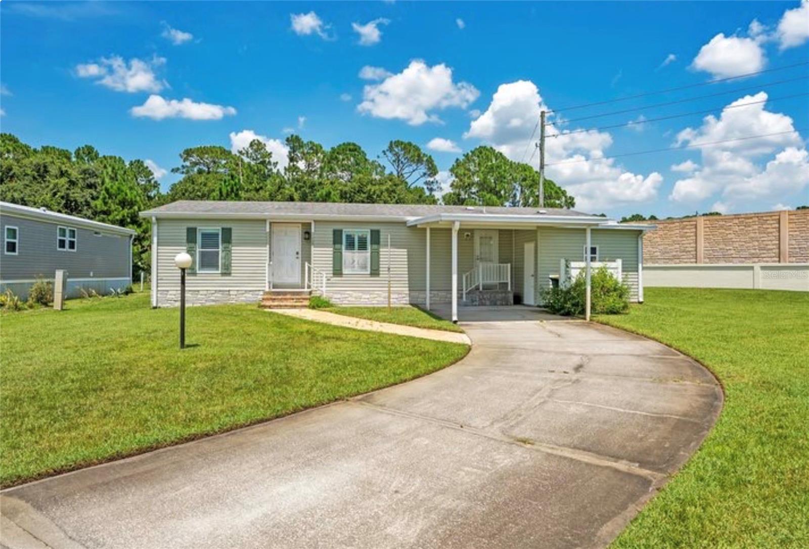 Photo of 585 OUTER DRIVE COCOA FL 32926
