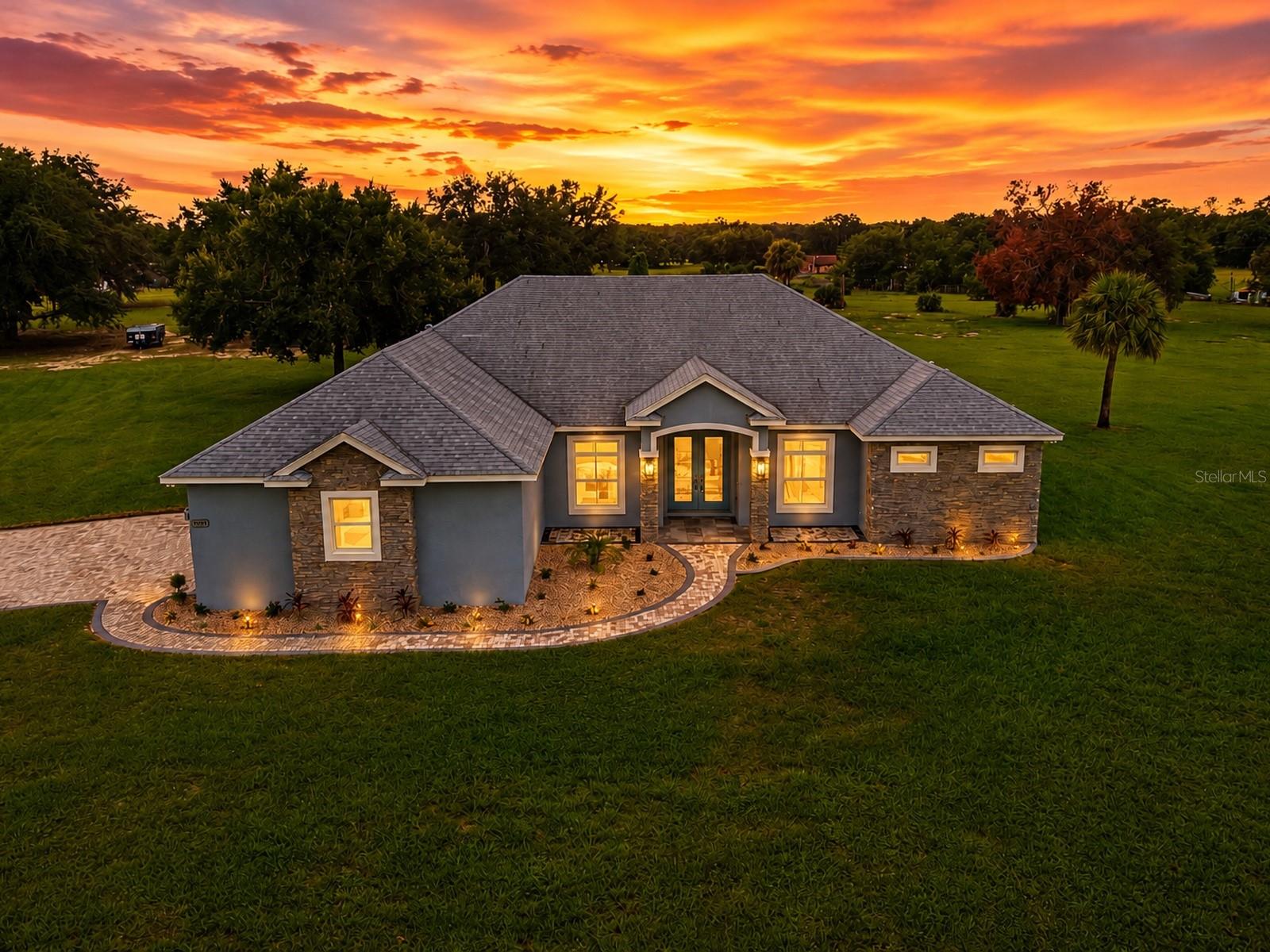Photo of 5489 NANTAHALA LANE LADY LAKE FL 32159