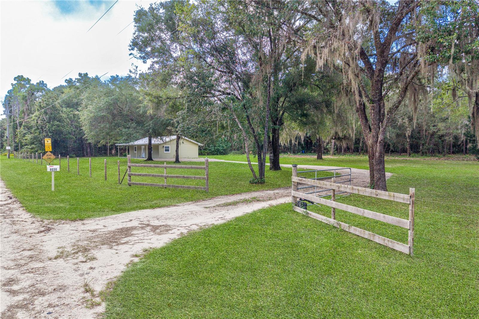 Photo of 8030 SE 153RD STREET INGLIS FL 34449