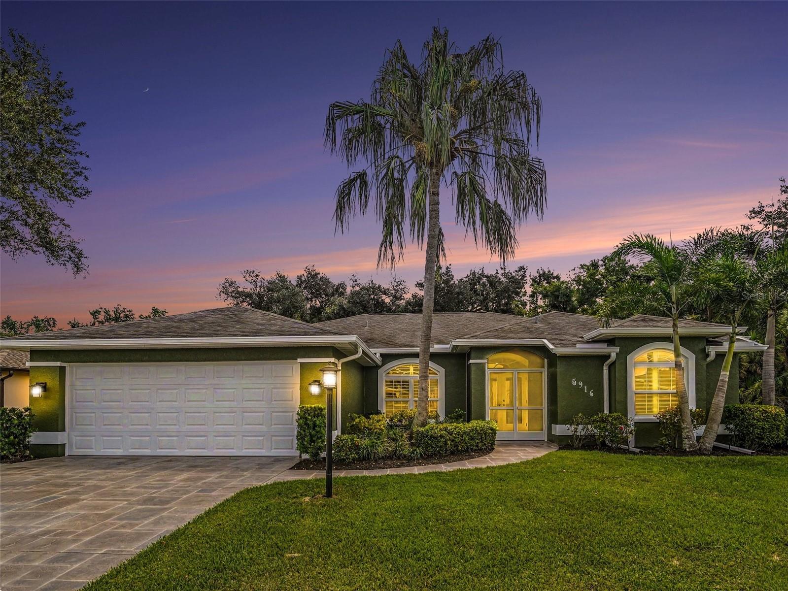 Photo of 5916 68TH DRIVE PALMETTO FL 34221