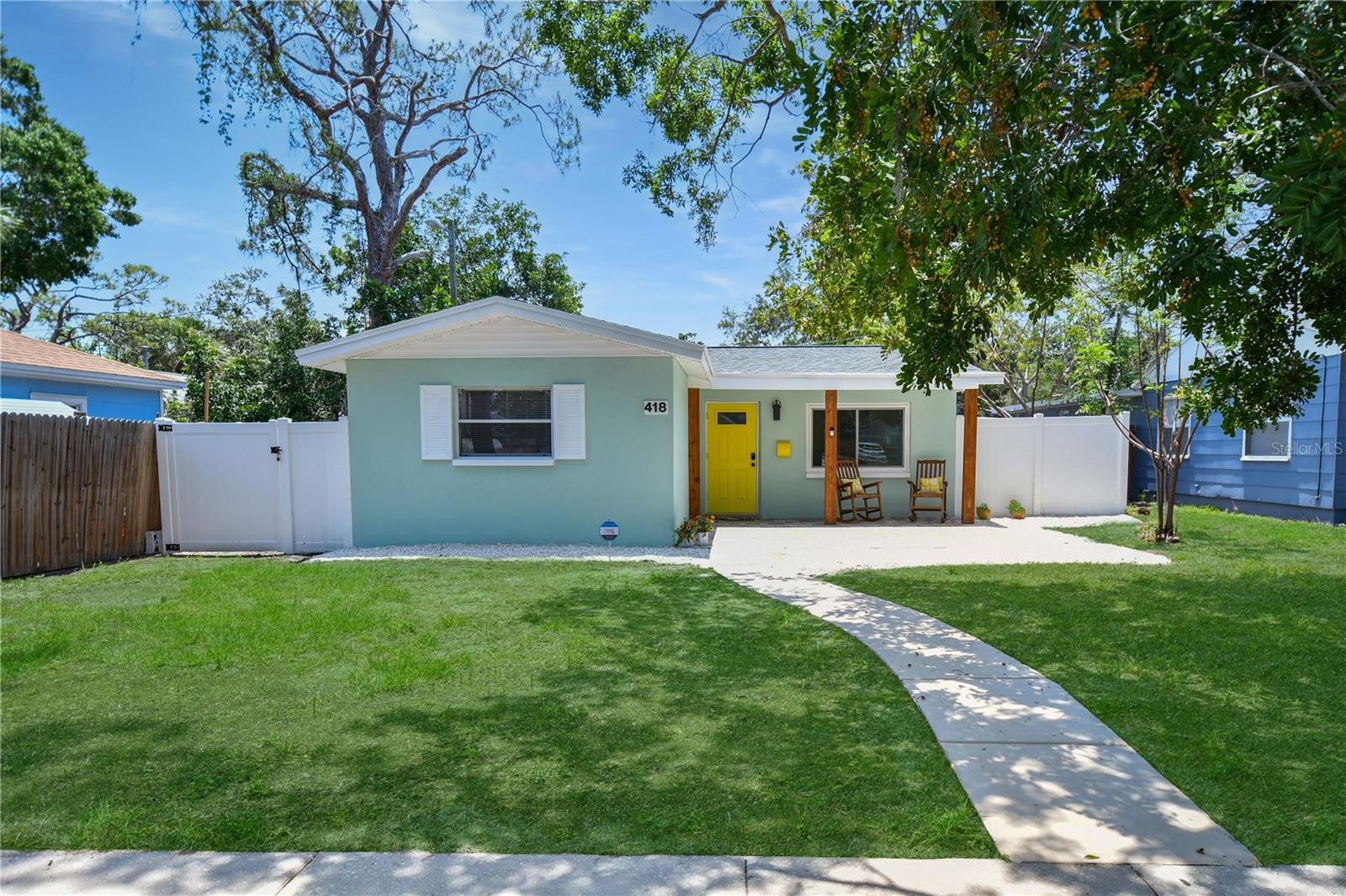 Photo of 418 40TH AVENUE ST PETERSBURG FL 33705