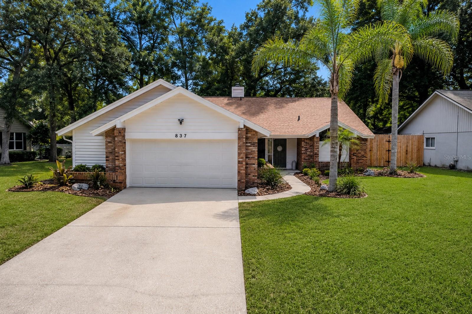 Photo of 837 TOWERING OAK WAY APOPKA FL 32712