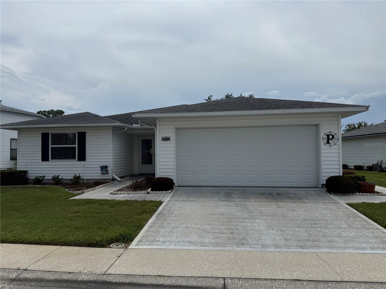 Photo of 2012 LONG BOAT DRIVE LAKELAND FL 33810