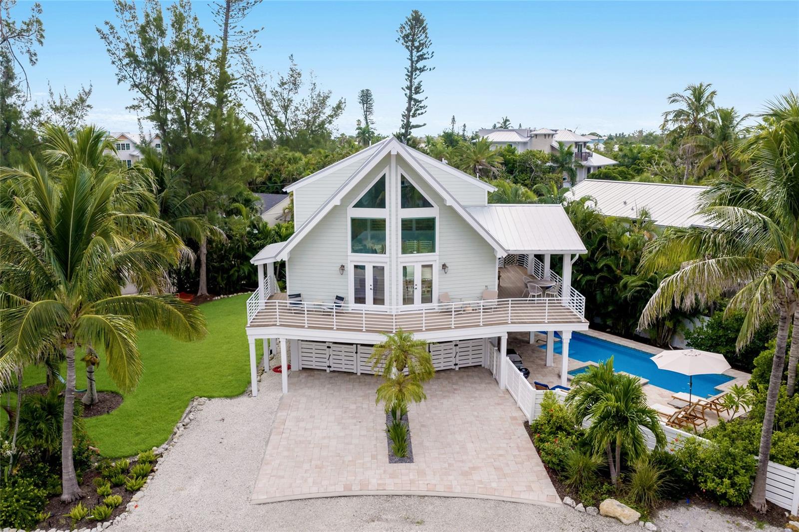 Photo of 315 HAMMOCK CIRCLE ANNA MARIA FL 34216