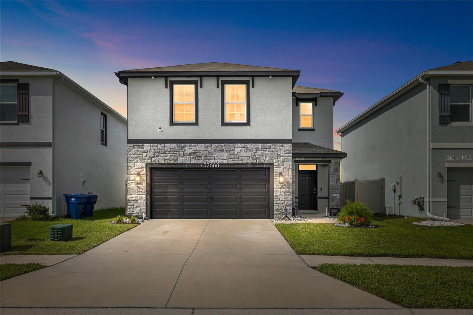 Photo of 32688 CANYONLANDS DRIVE WESLEY CHAPEL FL 33543