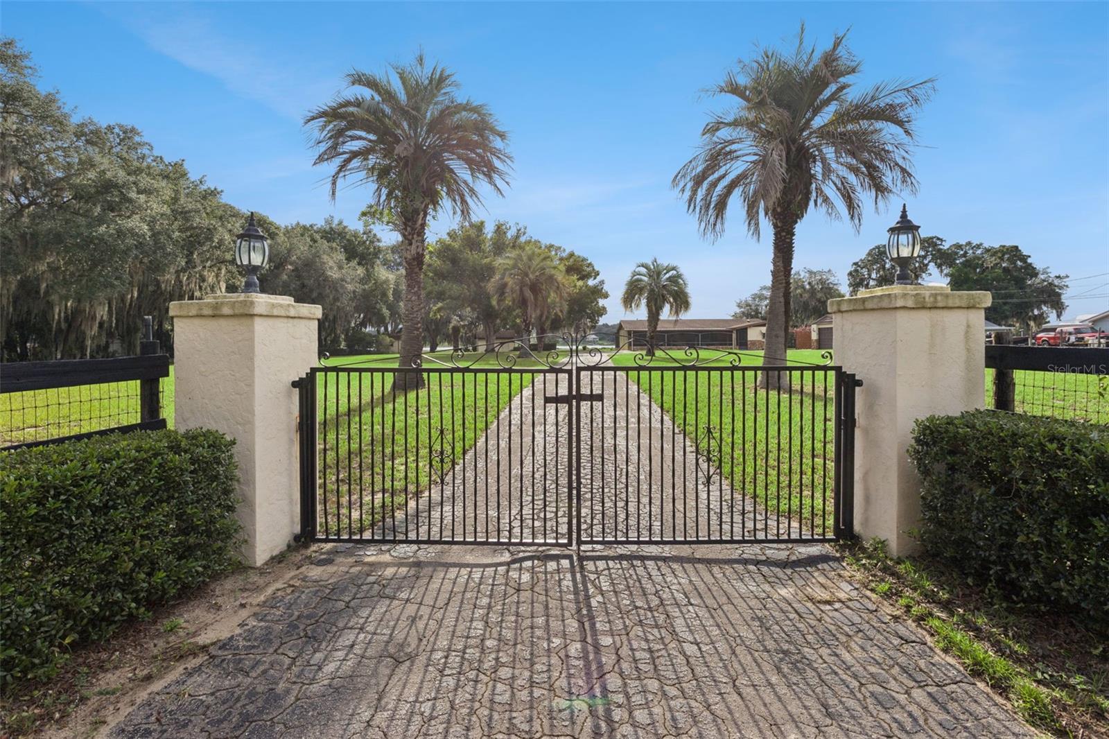 Photo of 10617 SE 95TH TERRACE BELLEVIEW FL 34420