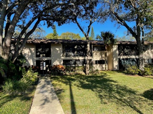Photo of 3223 FOX CHASE CIRCLE #203 PALM HARBOR FL 34683
