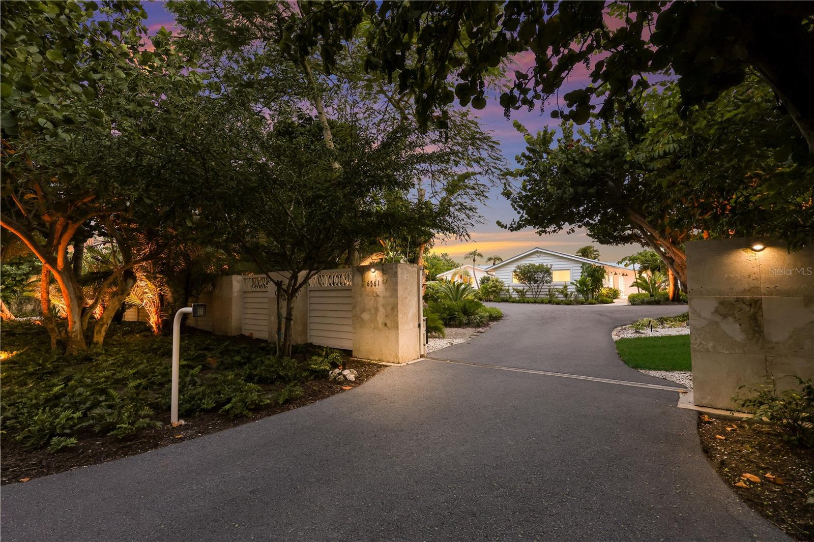 Photo of 6561 BAYOU HAMMOCK ROAD LONGBOAT KEY FL 34228