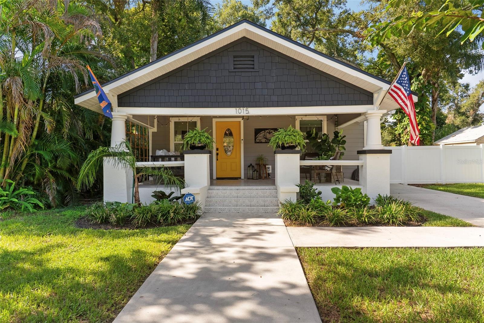 Photo of 1015 E CRAWFORD STREET TAMPA FL 33604