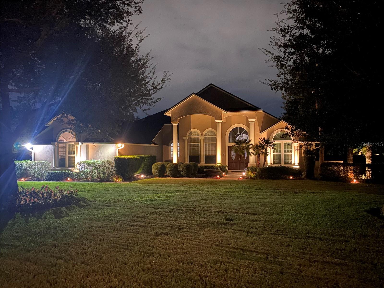 Photo of 11348 WILLOW GARDENS DRIVE WINDERMERE FL 34786
