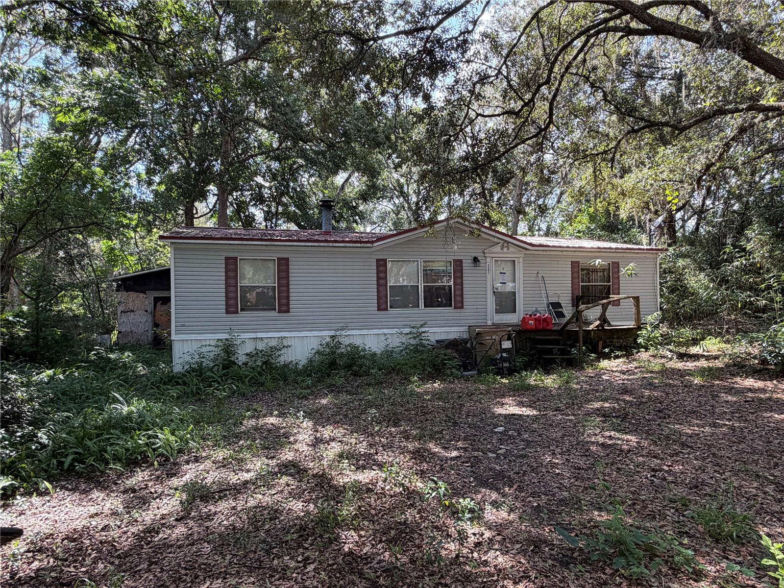 Photo of 45901 MICHIGAN ROAD ALTOONA FL 32702