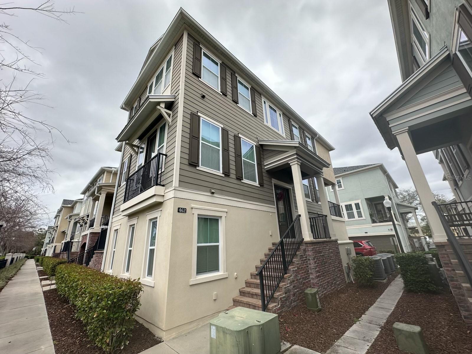 Photo of 462 WINDMILL PALM CIRCLE ALTAMONTE SPRINGS FL 32701
