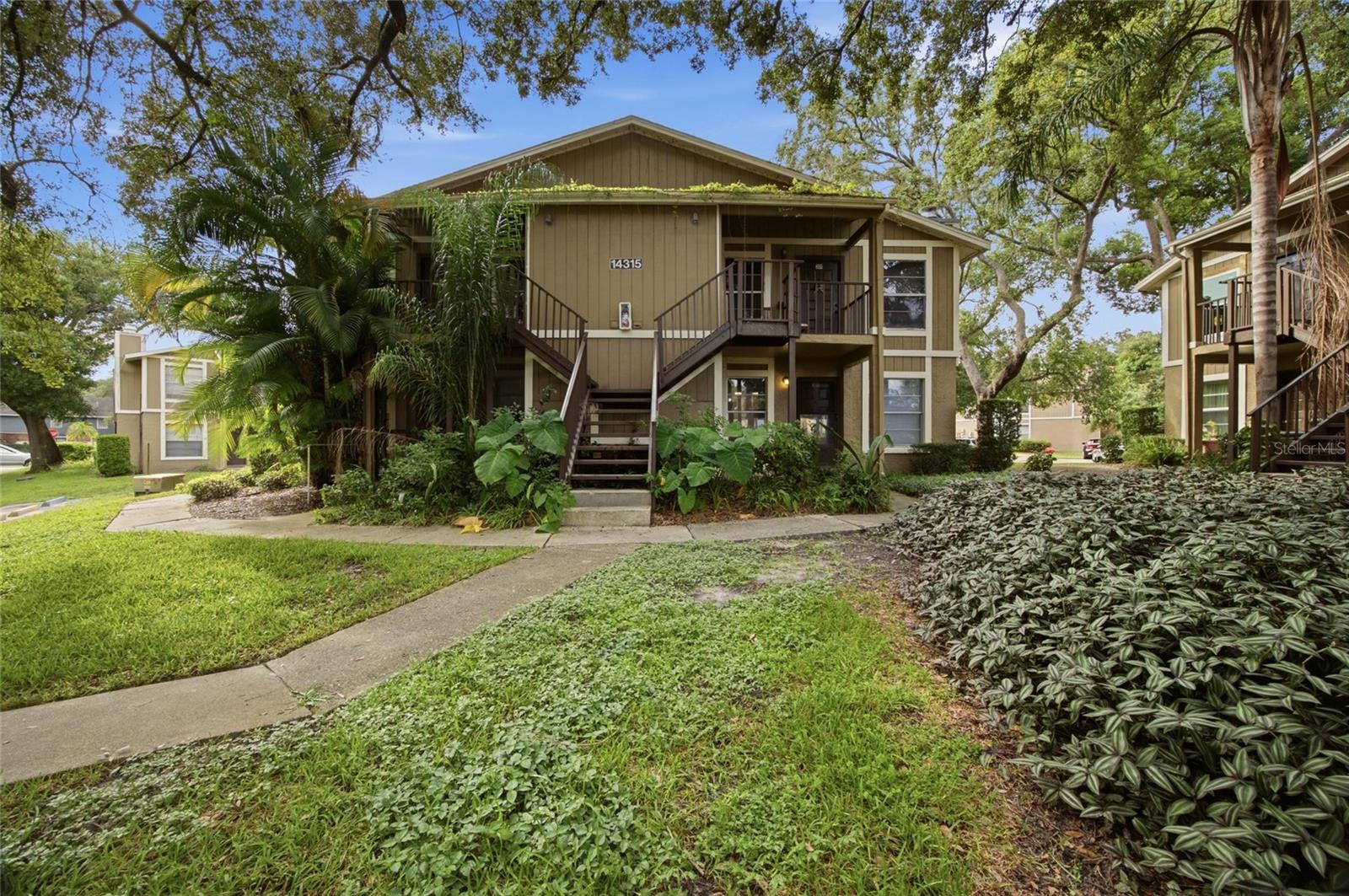 Photo of 14315 HANGING MOSS CIRCLE #101 TAMPA FL 33613