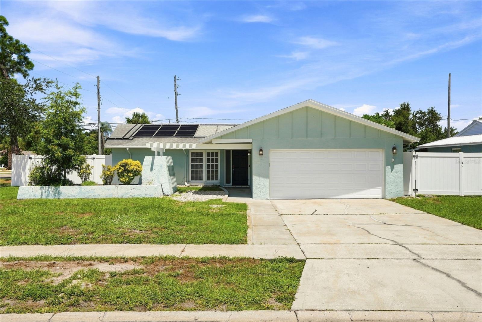 Photo of 13691 SERENA DRIVE LARGO FL 33774