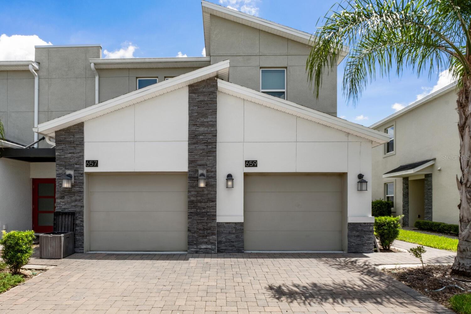 Photo of 659 OCEAN COURSE AVENUE DAVENPORT FL 33896