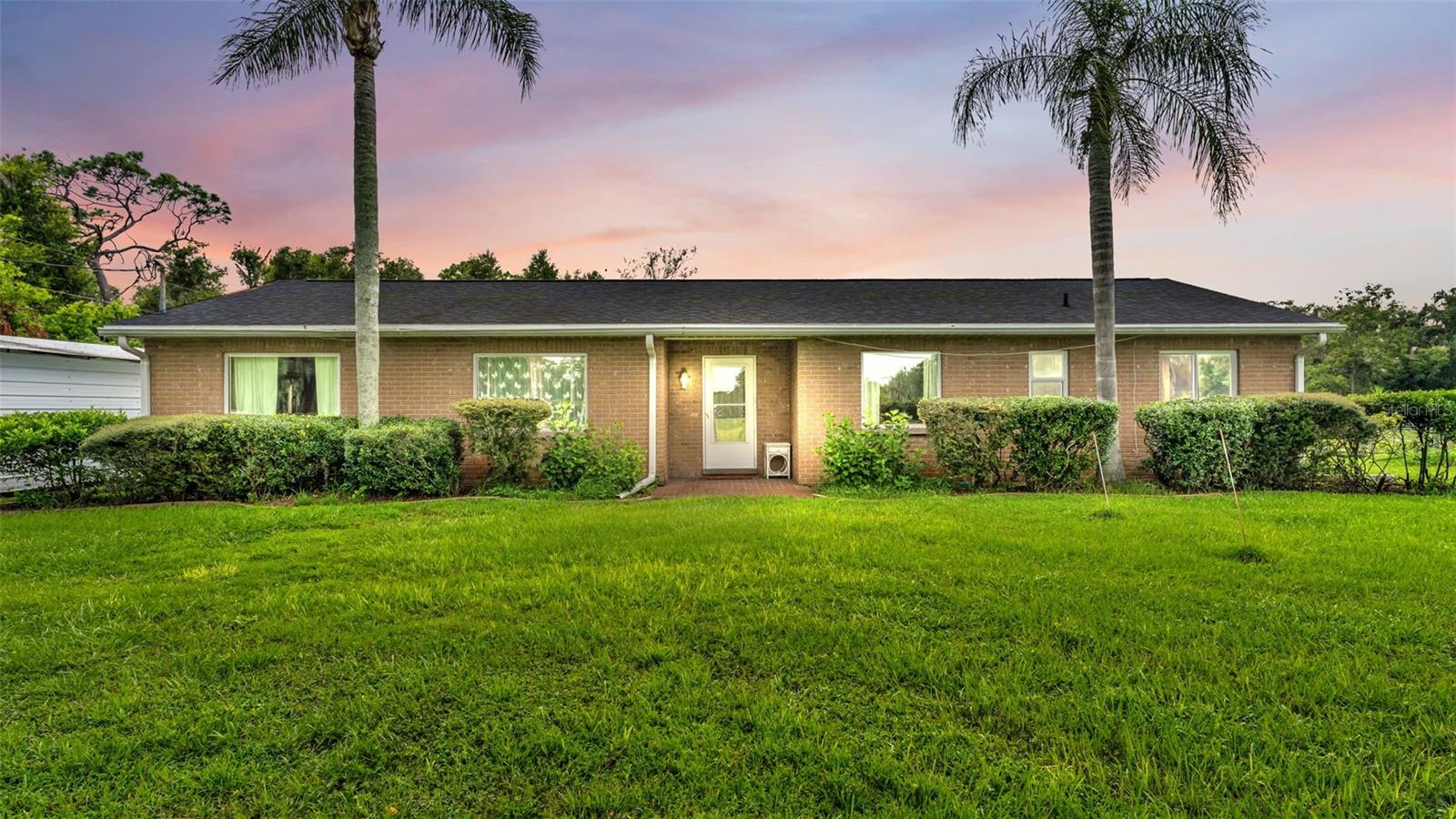 Photo of 2742 DAD WELDON RD DOVER FL 33527