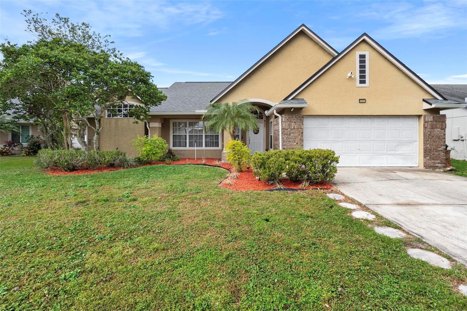 Photo of 12512 TILLINGHAM COURT ORLANDO FL 32837