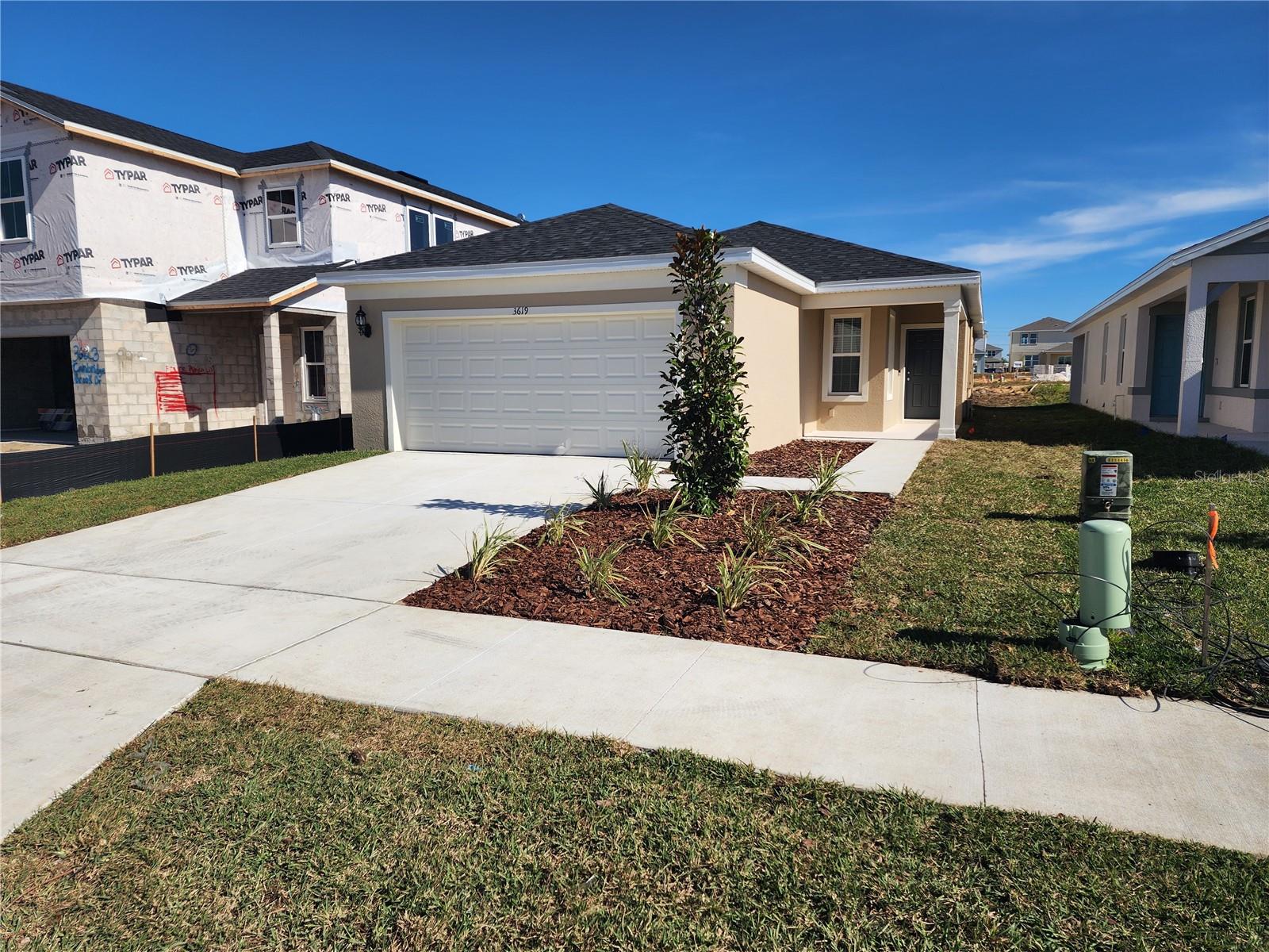 Photo of 3619 CAMBRIDGE BROOK DRIVE DAVENPORT FL 33837