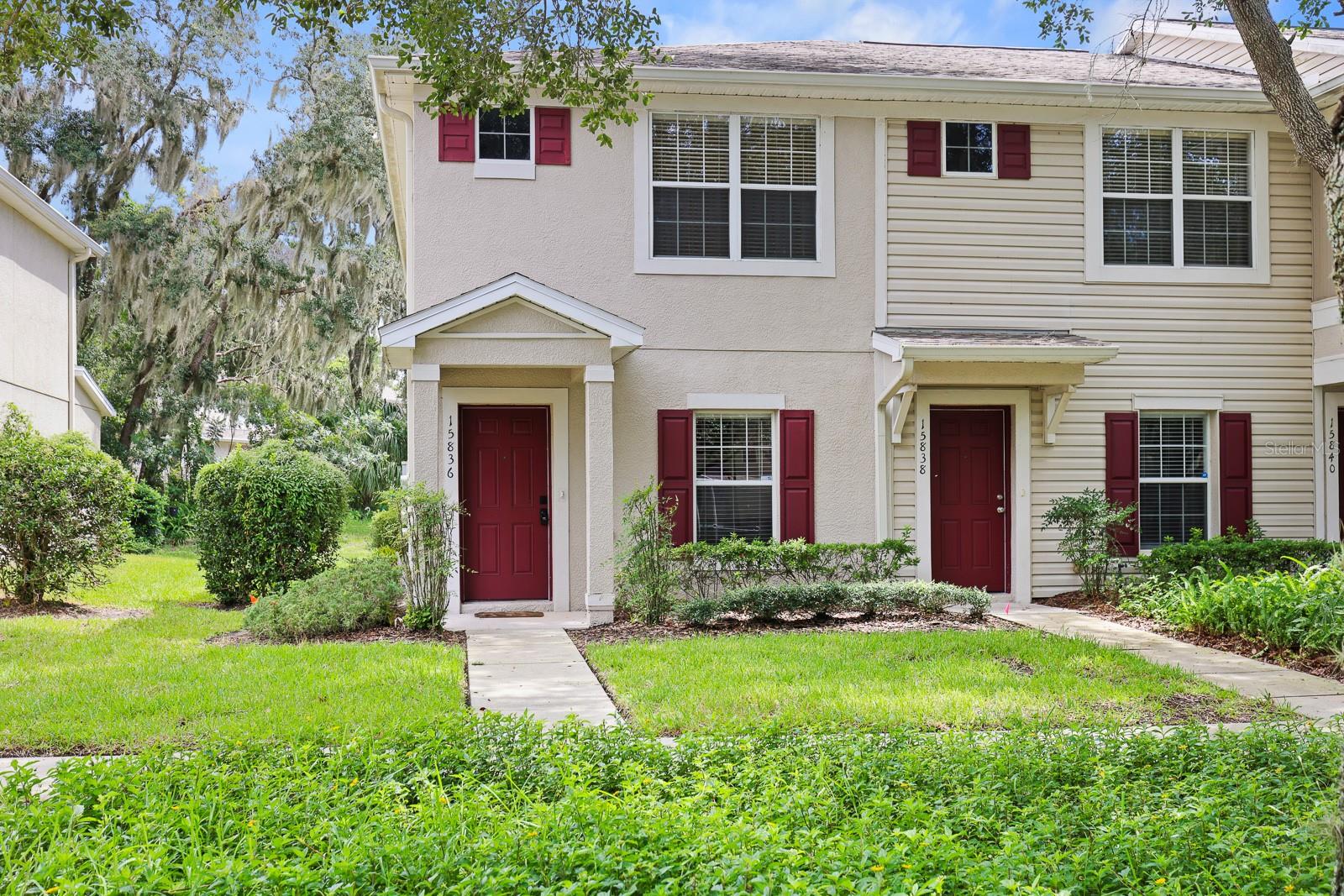 Photo of 15836 FISHHAWK FALLS DRIVE LITHIA FL 33547