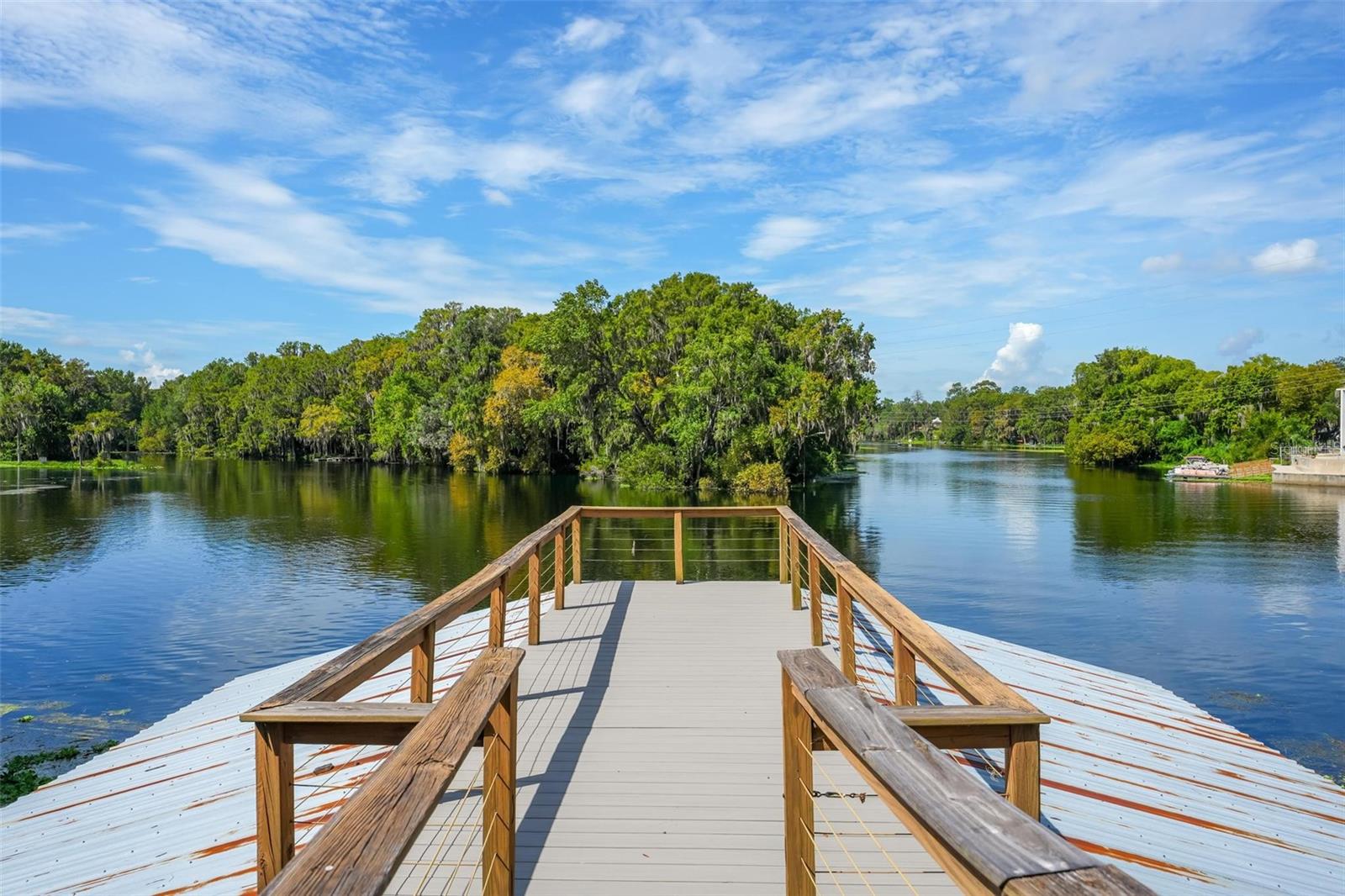 Photo of 20368 THE GRANADA DUNNELLON FL 34432