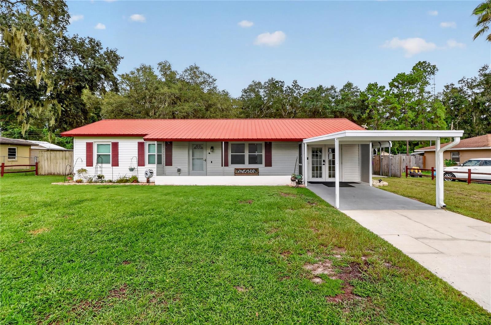 Photo of 6312 SWEETWATER DRIVE LAKELAND FL 33811