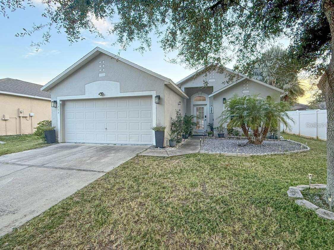 Photo of 704 FLAGSTONE STREET HAINES CITY FL 33844