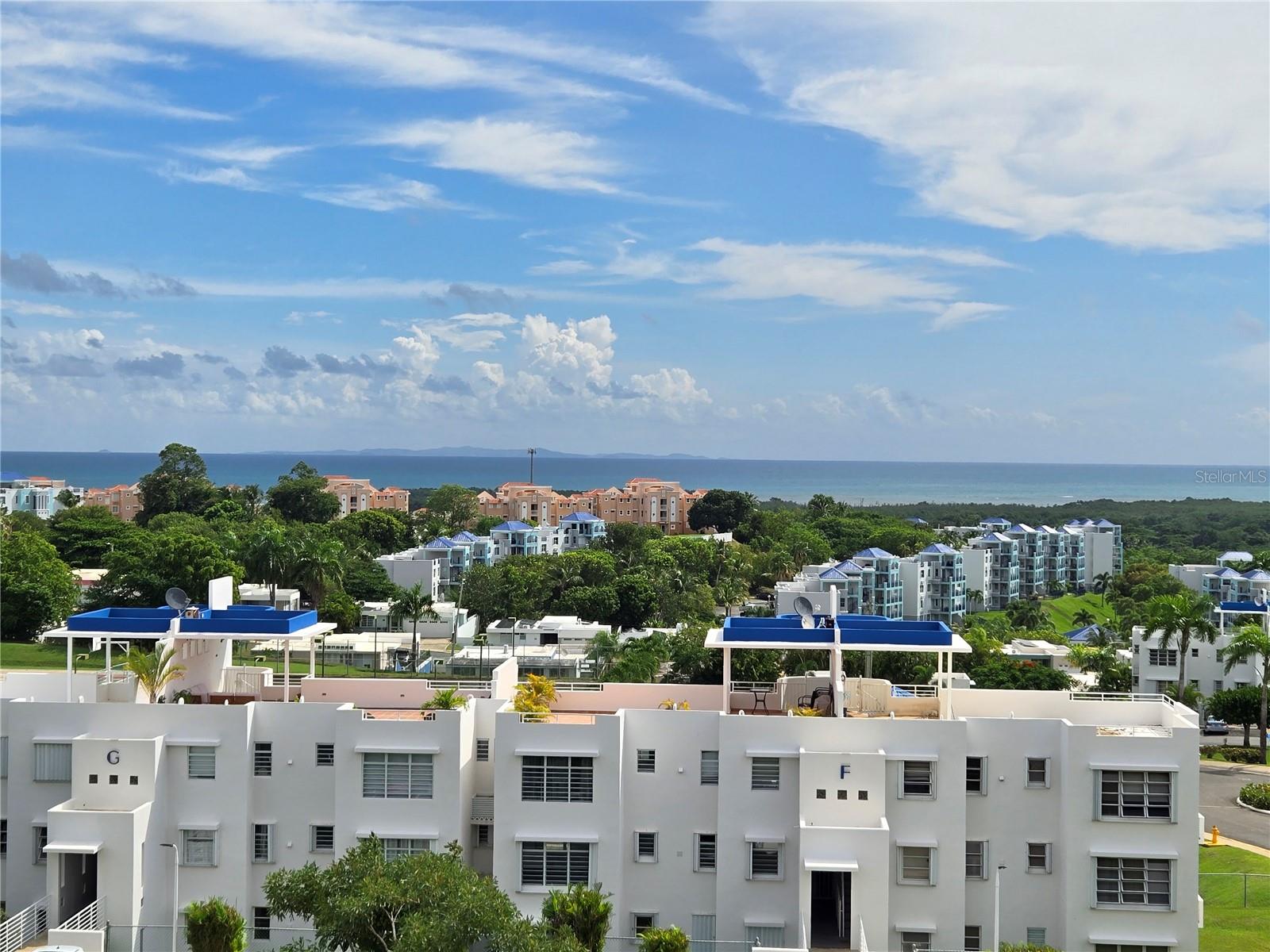 Photo of 1 PH COSTA ESMERALDA COLONIA SANTA MARIA #401 CEIBA PR 00735