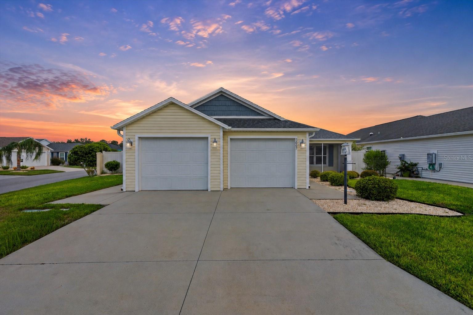 Photo of 5805 CAMDYN COURT THE VILLAGES FL 32163