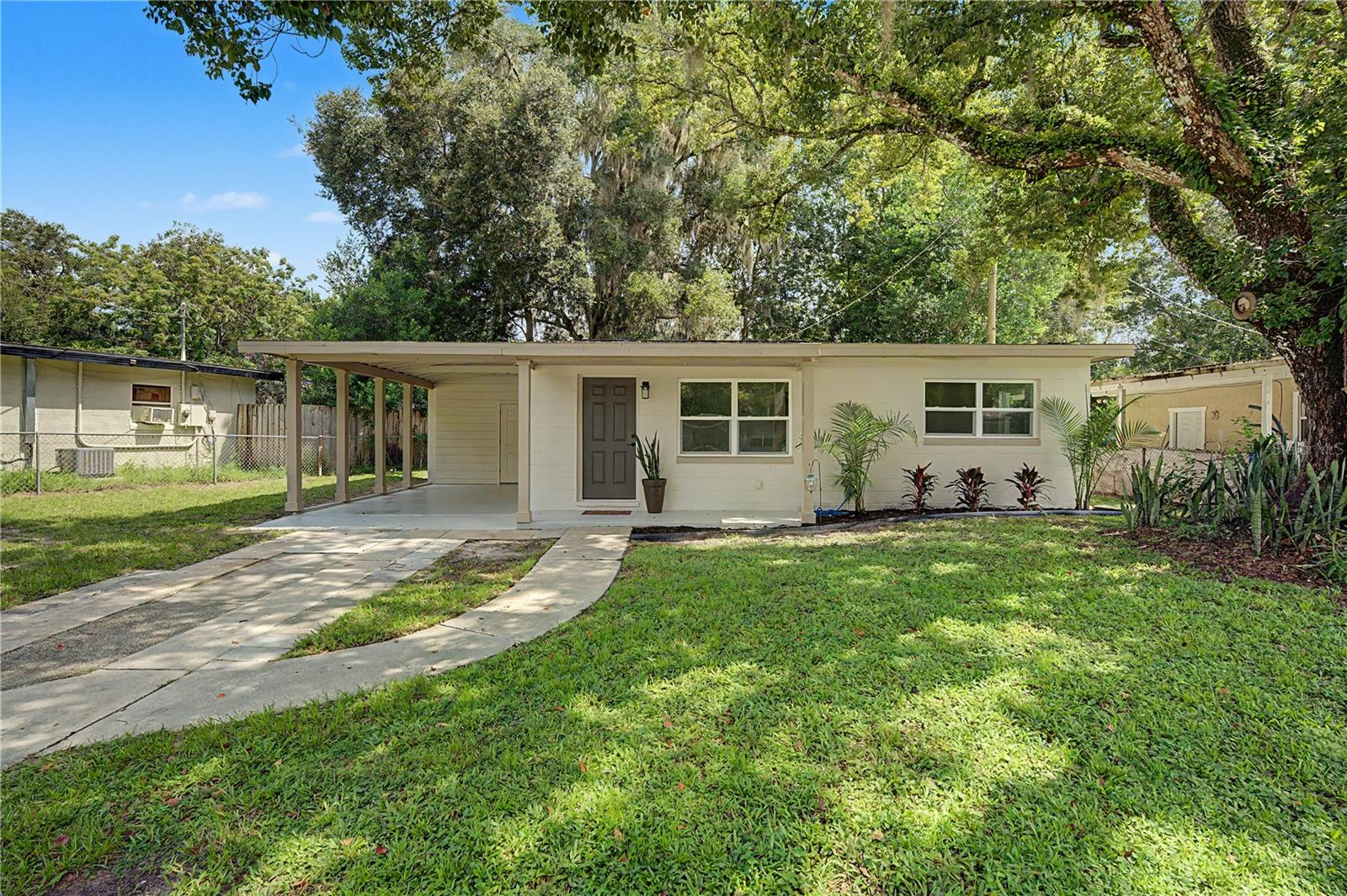 Photo of 21385 CANAL DRIVE BROOKSVILLE FL 34601