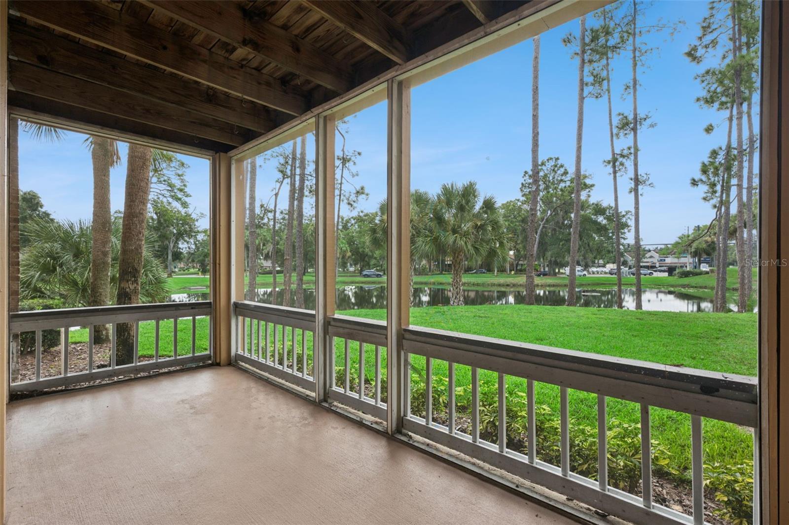 Photo of 470 S PIN OAK PLACE #112 LONGWOOD FL 32779