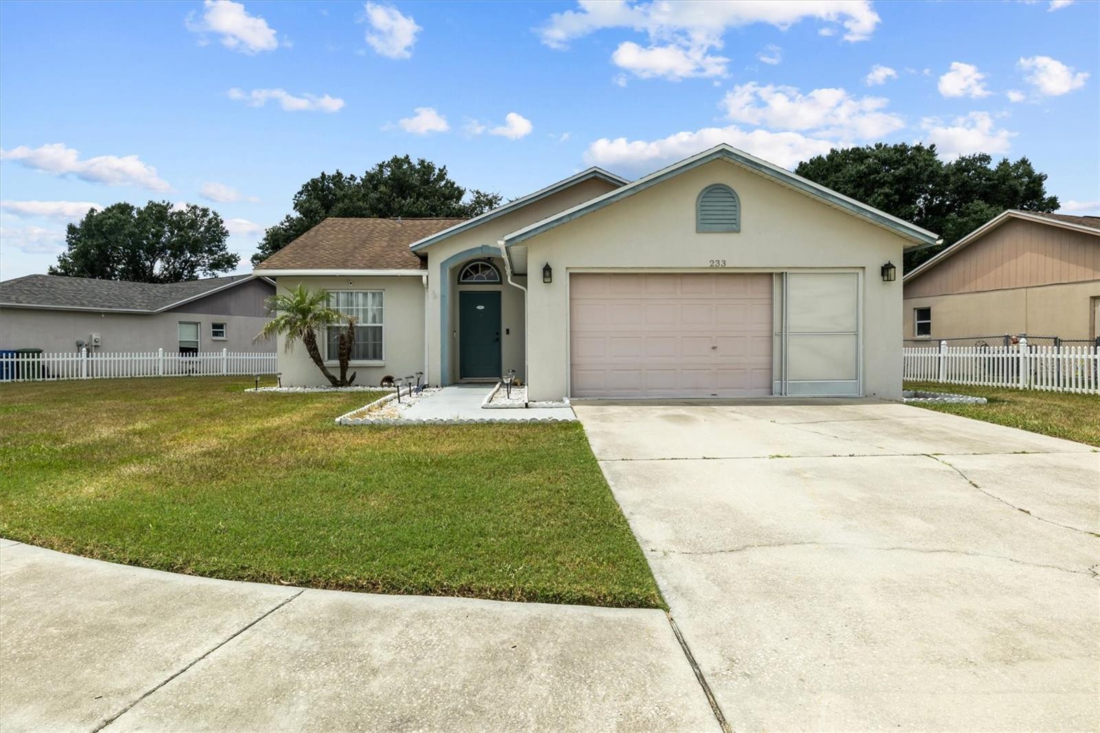 Photo of 233 KINGS POND AVENUE WINTER HAVEN FL 33880