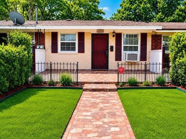Photo of 4666 KEN KNIGHT DRIVE JACKSONVILLE FL 32209