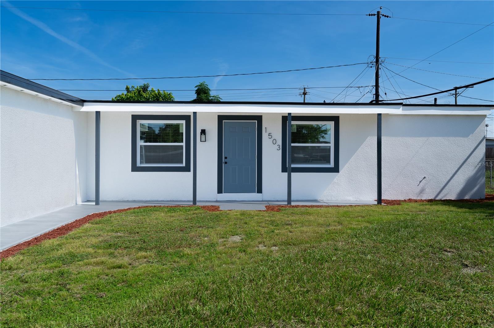 Photo of 1503 LANCELOT LOOP TAMPA FL 33619