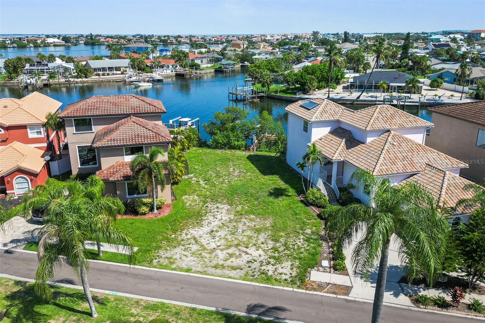 Photo of 873 SYMPHONY ISLES BOULEVARD APOLLO BEACH FL 33572