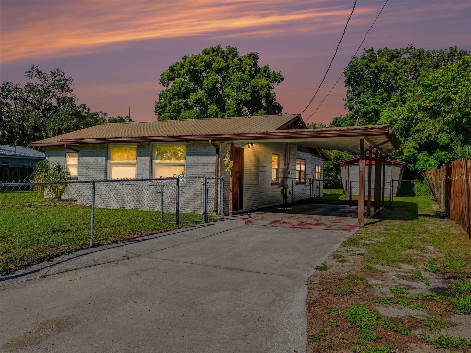 Photo of 306 FLORIDA DRIVE AUBURNDALE FL 33823