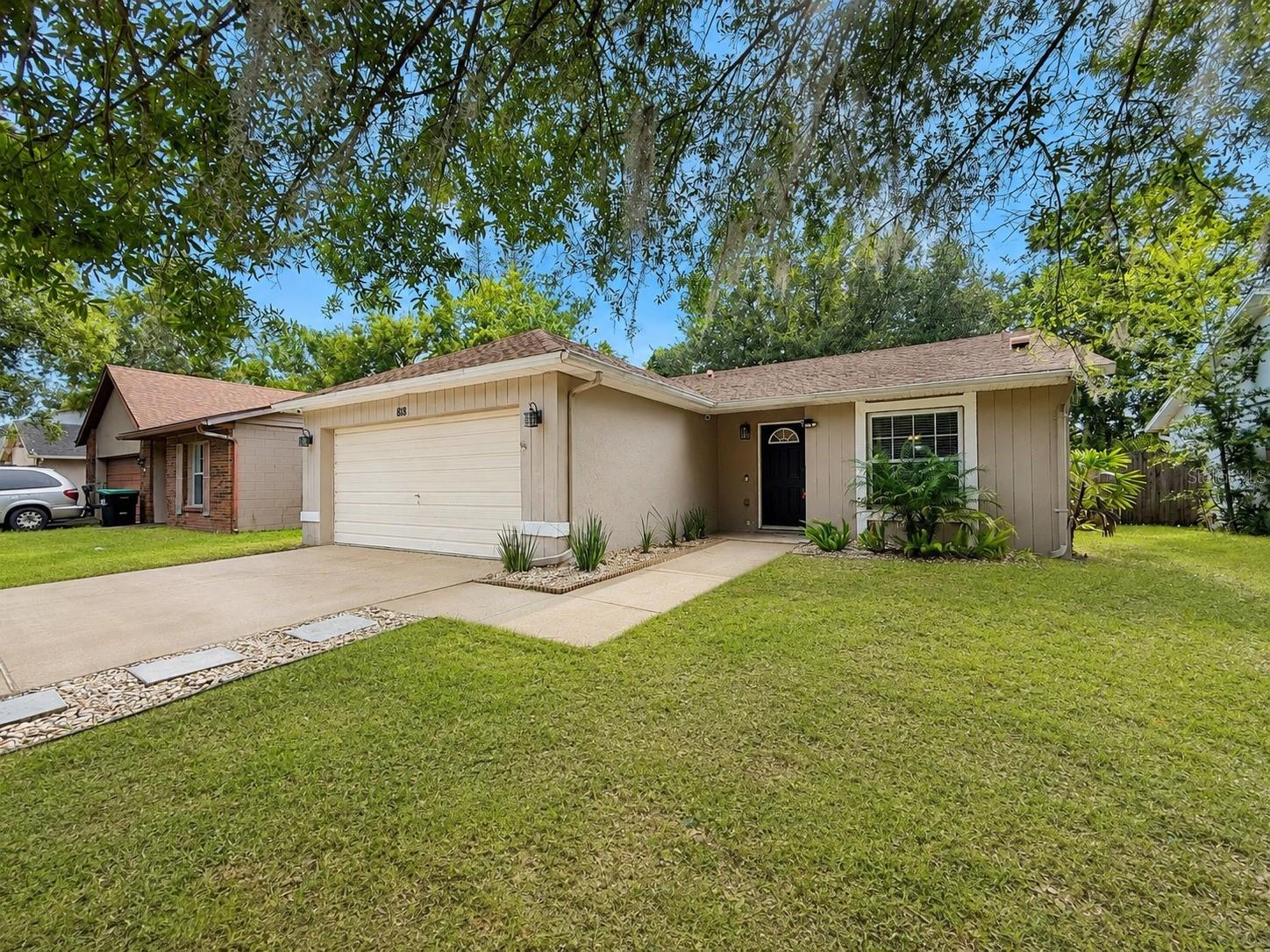 Photo of 818 MAPLE FOREST DRIVE ORLANDO FL 32825