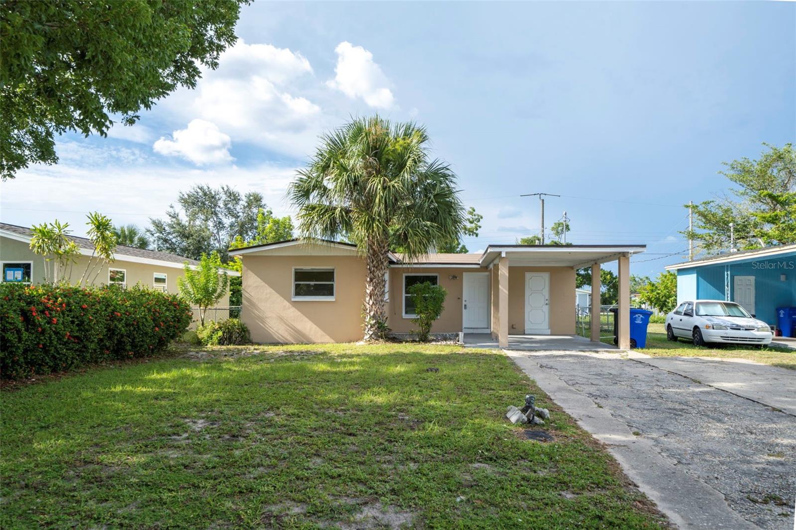 Photo of 2985 SAINT CHARLES STREET FORT MYERS FL 33916