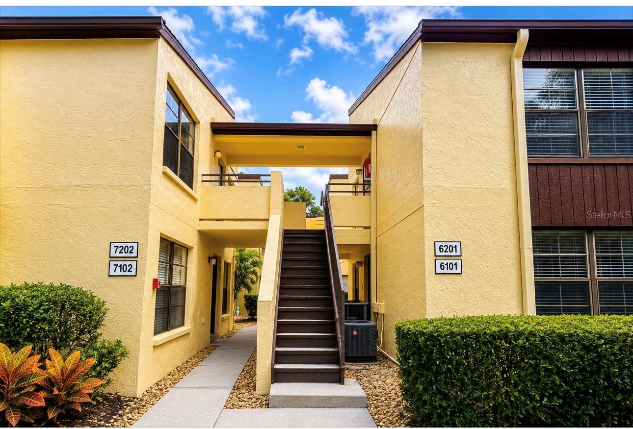 Photo of 13608 S VILLAGE DRIVE #6201 TAMPA FL 33618