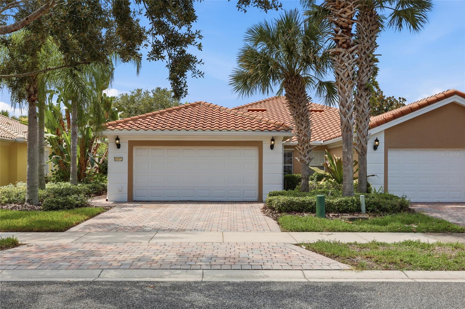 Photo of 11972 KAJETAN LANE ORLANDO FL 32827