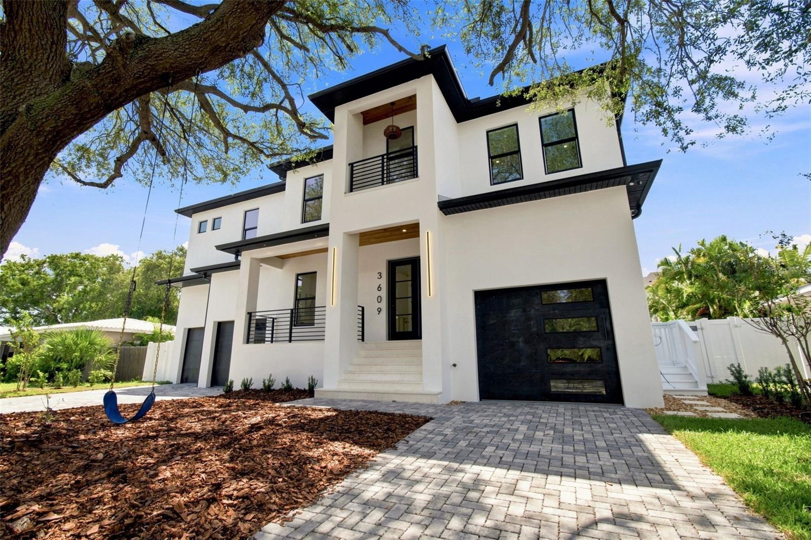 Photo of 3609 S GARDENIA AVENUE TAMPA FL 33629